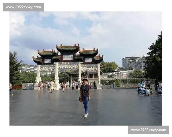 二十年前贵阳行:金庸的棋与百花湖的诗 二十年前贵阳行:金庸的棋与百花湖的诗