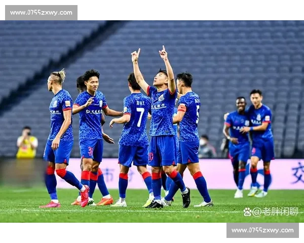 凉夜双神压阵，对手失马莱莱，申花 2-2 憾平留争冠隐患