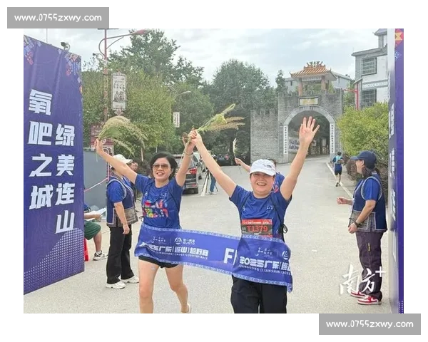 南沙 “同心杯” 挥拍:粤港澳台侨以球会友迎全运 南沙 “同心杯” 挥拍:粤港澳台侨以球会友迎全运