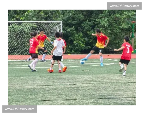 动真格!利州校园足球赛开赛,45 支队伍让未来 “有苗有戏” 动真格!利州校园足球赛开赛,45 支队伍让未来 “有苗有戏”