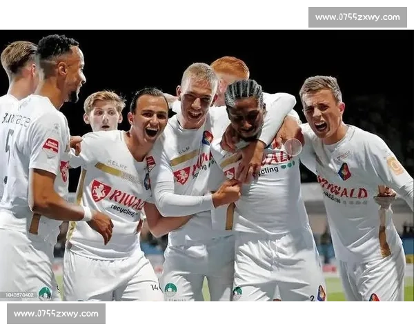 水戶主場迎戰(zhàn)甲府兩隊攻防對決誰能占優(yōu)關(guān)鍵之戰(zhàn)賽季走勢或?qū)⒏膶? title=